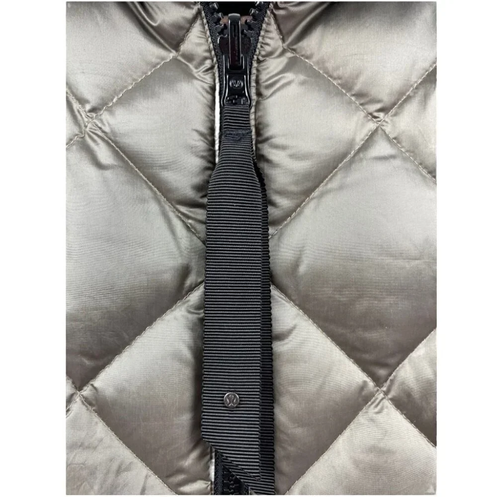 LULULEMON Reversible Fluffiest Down Vest in Coast Camo Butter/Cashew Size S